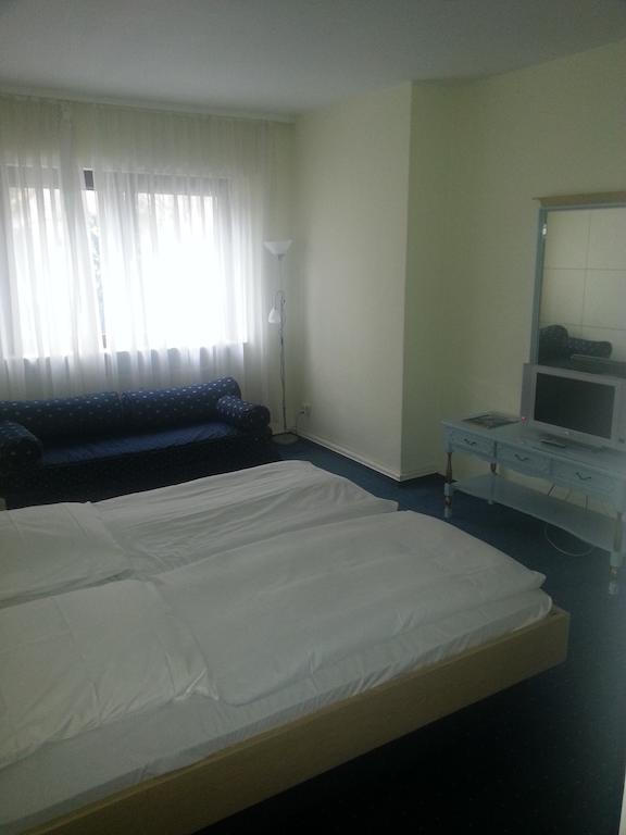 Hotelgarni Frankfurt Frankfurt am Main Zimmer foto